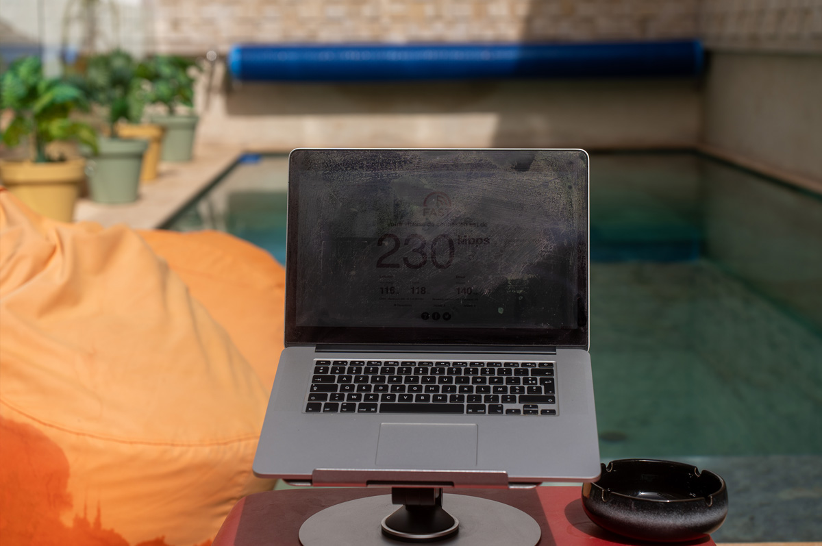 Outdoor-Work-Networking-Areas-8
